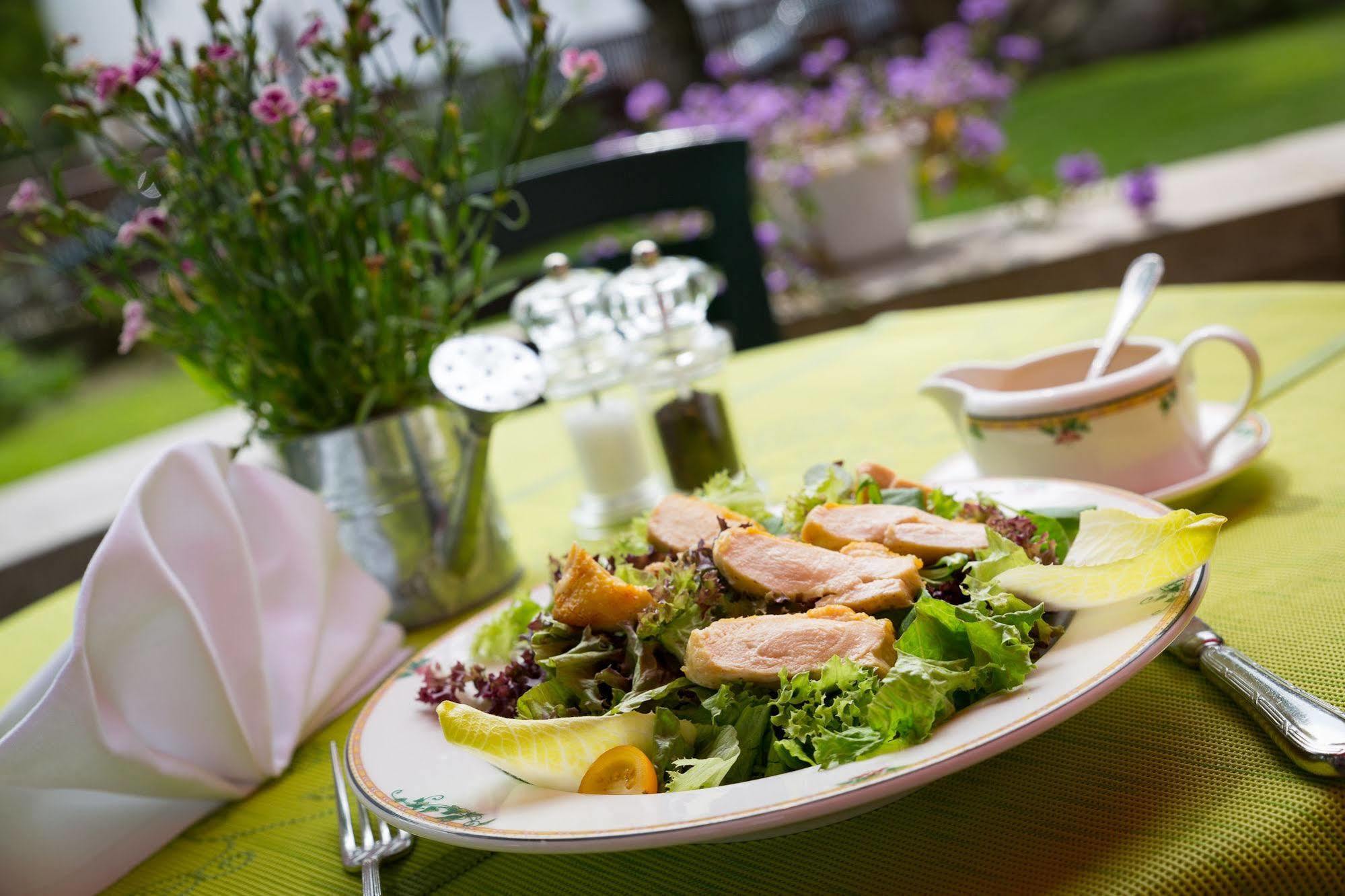 Parkhotel Unter Den Linden 할버슈타트 외부 사진