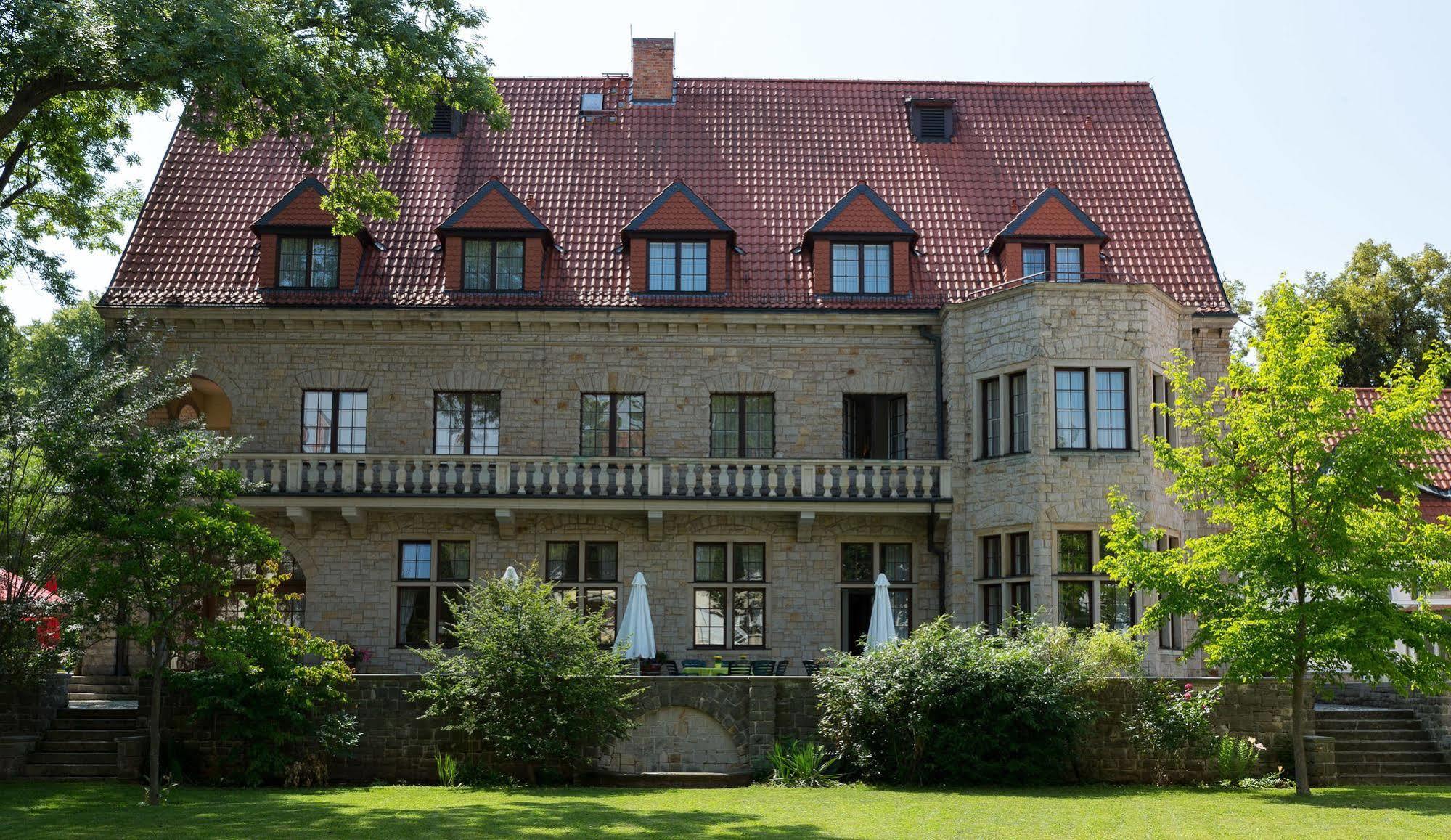Parkhotel Unter Den Linden 할버슈타트 외부 사진